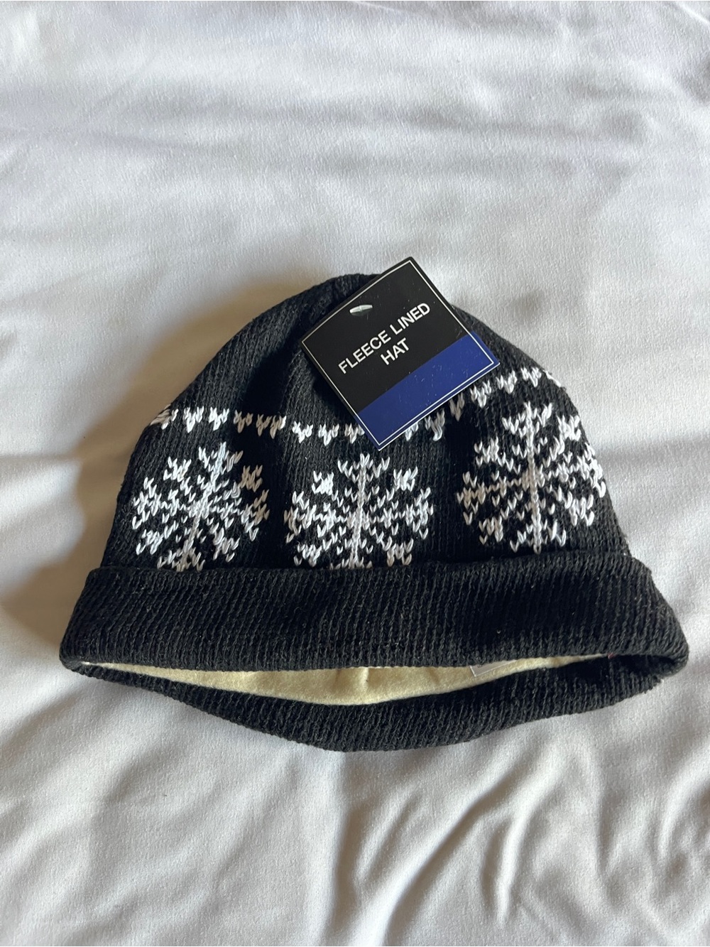 Fleece-Lined Black and White Snowflake Beanie Hat